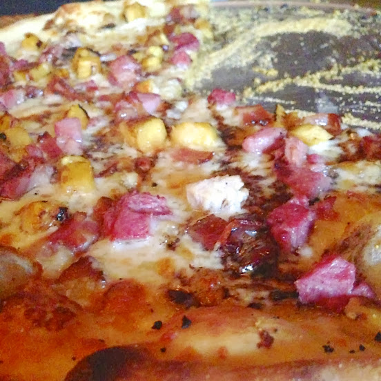 Hawaiian pizza