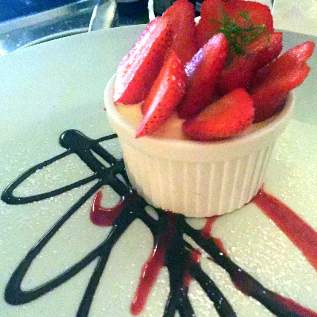 Strawberries with mascarpone cream for dessert, Il Santo Bevitore