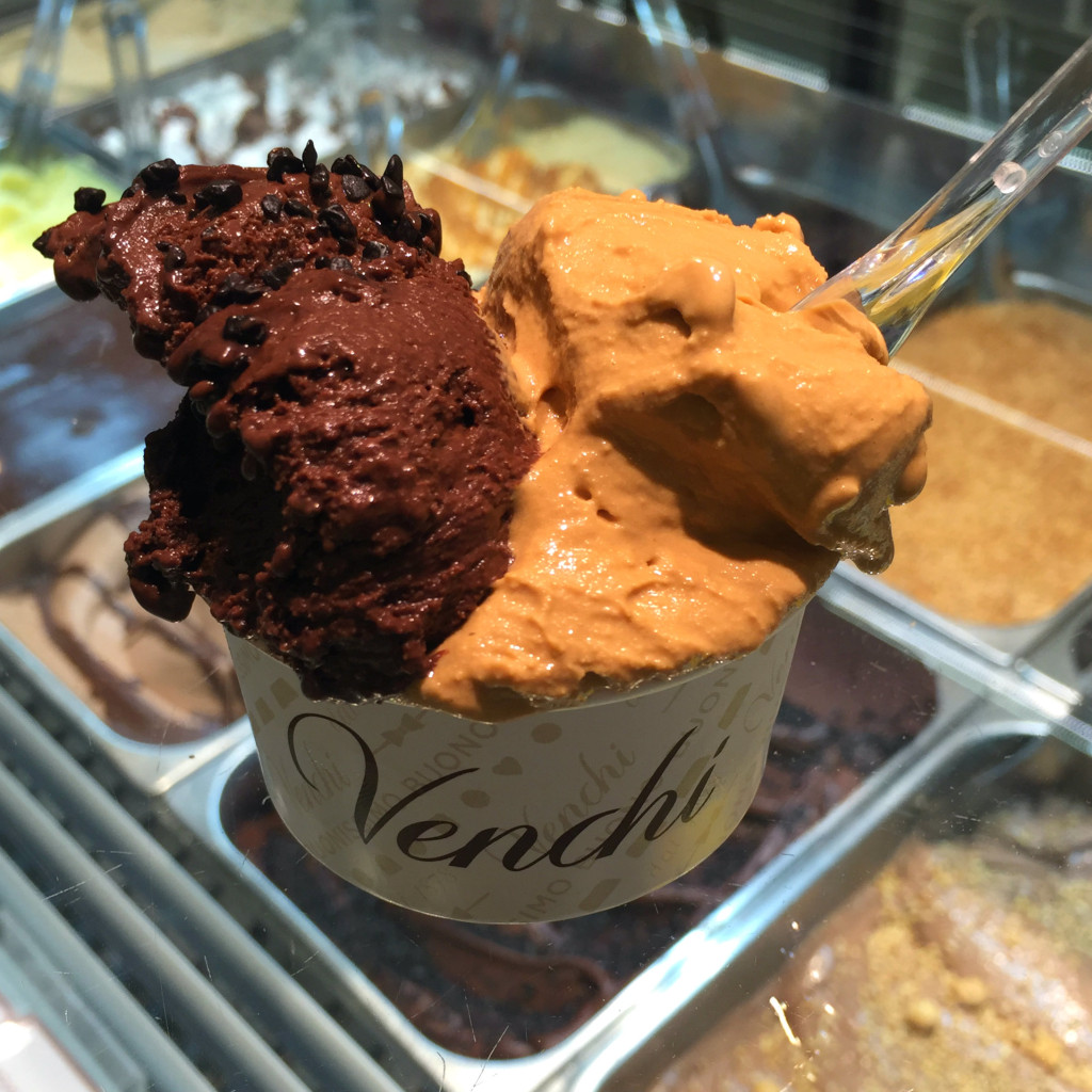 Dark chocolate and dulce de leche gelato, Venchi