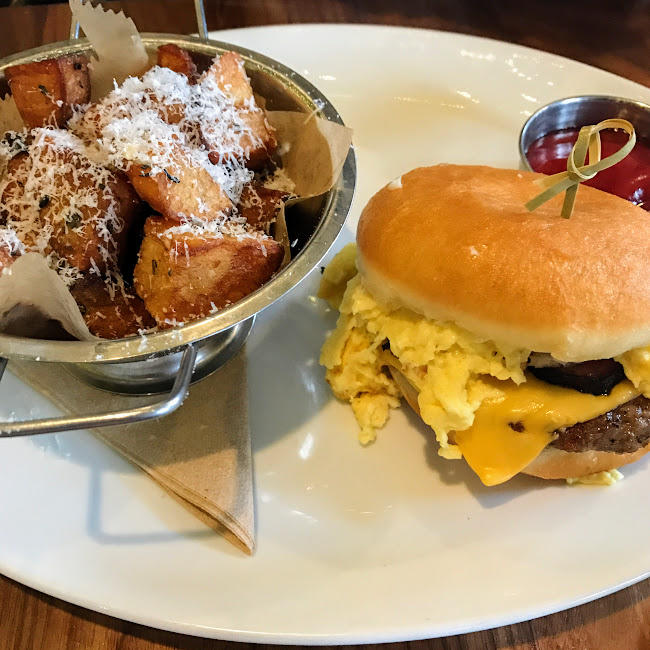 Breakfast sandwich, Bar Siena