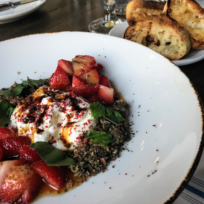 Burrata, Forbidden Root