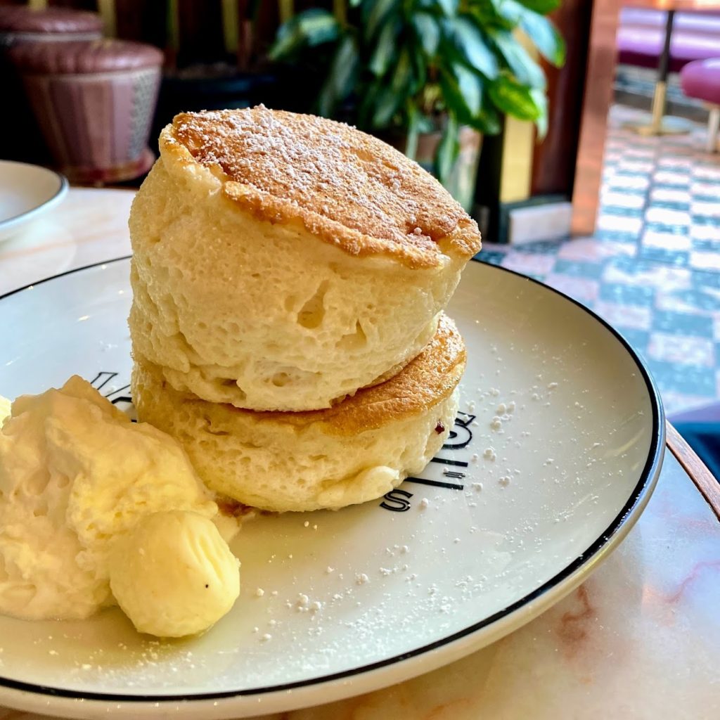 Souffle pancakes, Morning Glory